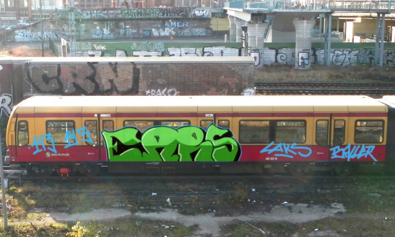 Bombing 1490285689423