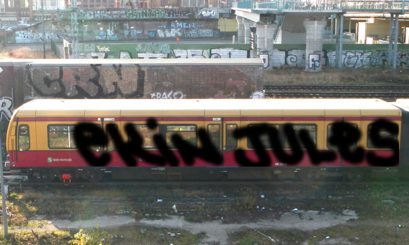 Bombing 1457301635276
